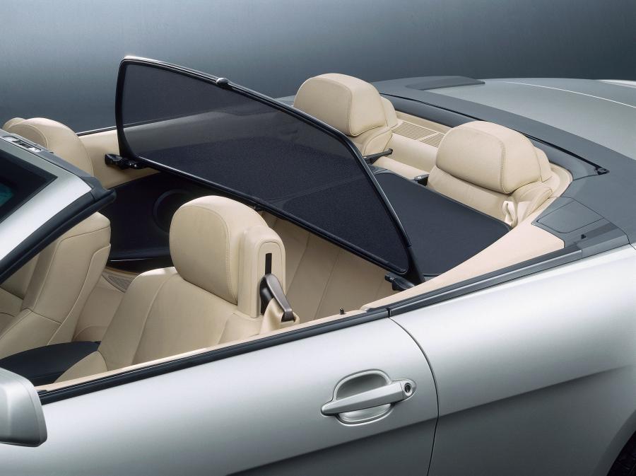 Интерьер BMW 645Ci Convertible (E64) 2004 года  (фото 18 из 43)